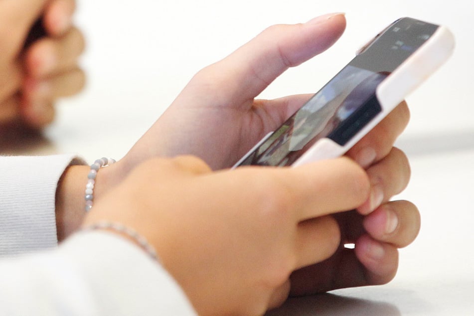 Spicken mit dem Handy? (Symbolbild)