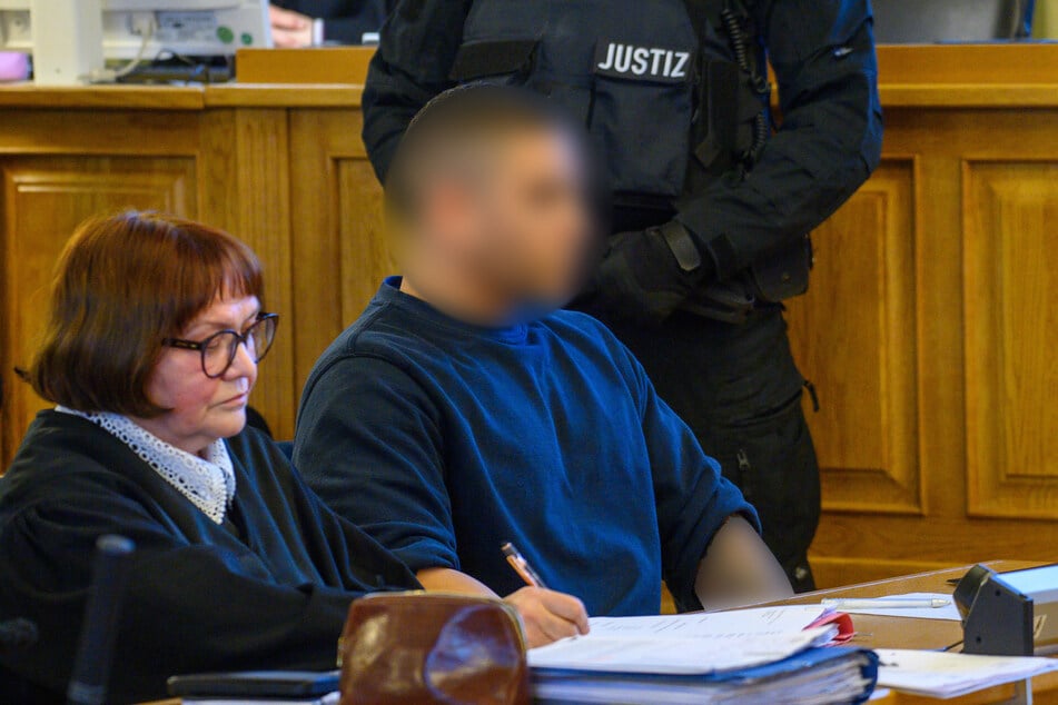 Der ohnehin schon in der JVA Burg inhaftierte Mann (38) wurde zu weiteren zehn Jahren Haft verurteilt.