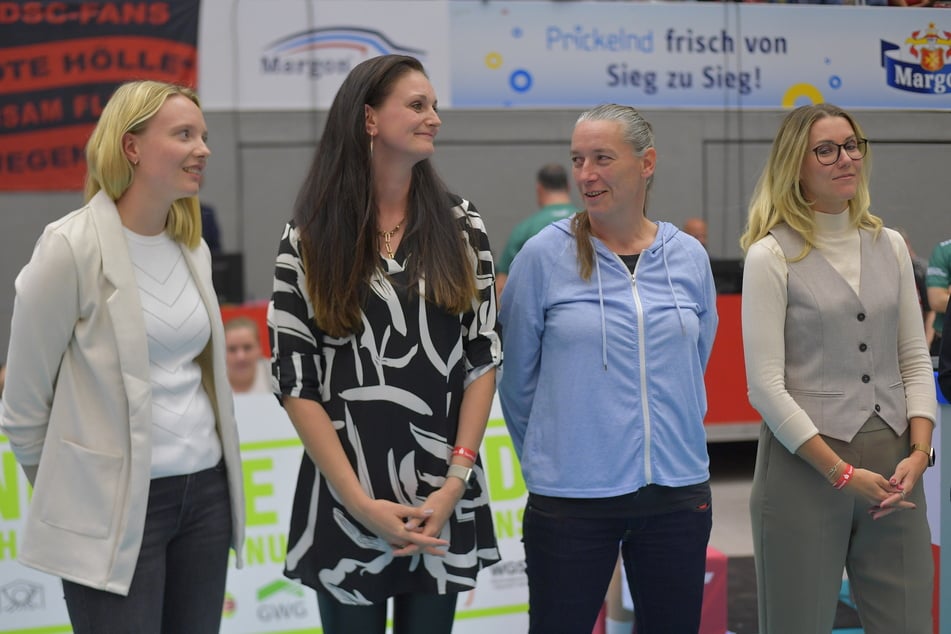 Mareen von Römer (37, v.r.n.l.), Kerstin Tzscherlich (46), Stefanie Waibl (37) und Jennifer Janiska (30) wurden in die neue Hall of Fame des DSC aufgenommen.