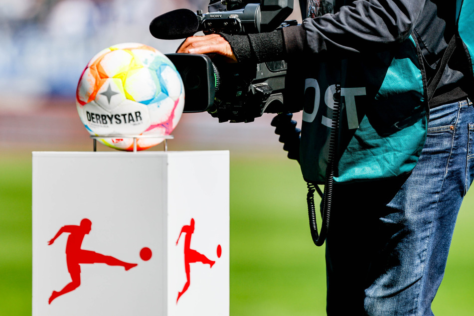 Die Rechte für die Bundesliga werden bald für den Zeitraum ab der Saison 2025/26 neu ausgeschrieben.