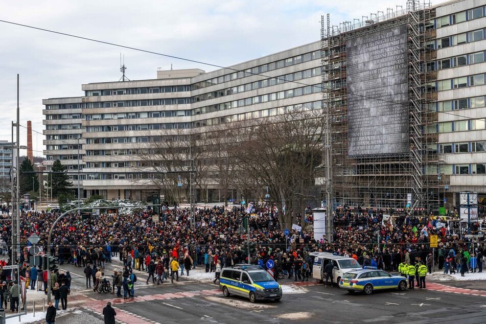 Zuletzt gingen in Chemnitz 12.000 Menschen gegen Rechts auf die Straße.