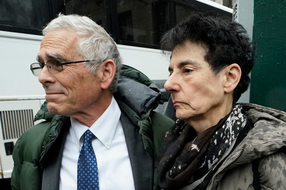 Sam Bankman-Fried’s mother, Barbara Fried (r.), and his father, Joseph Bankman (l.), were at the Manhattan Federal Court for his sentencing on Thursday.
