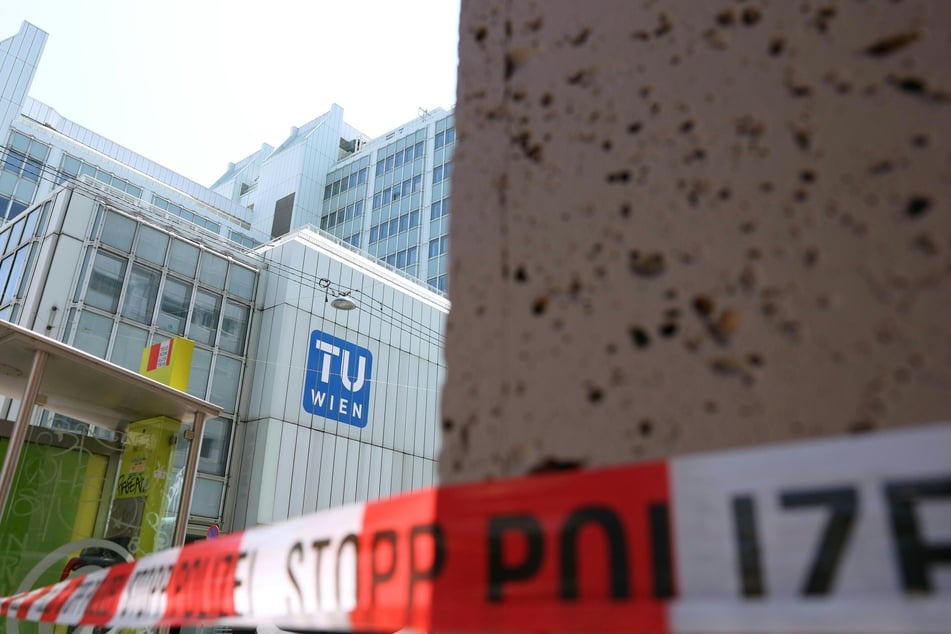 Der Unbekannte schrie: "Gleich macht es Bumm" und ergriff die Flucht.