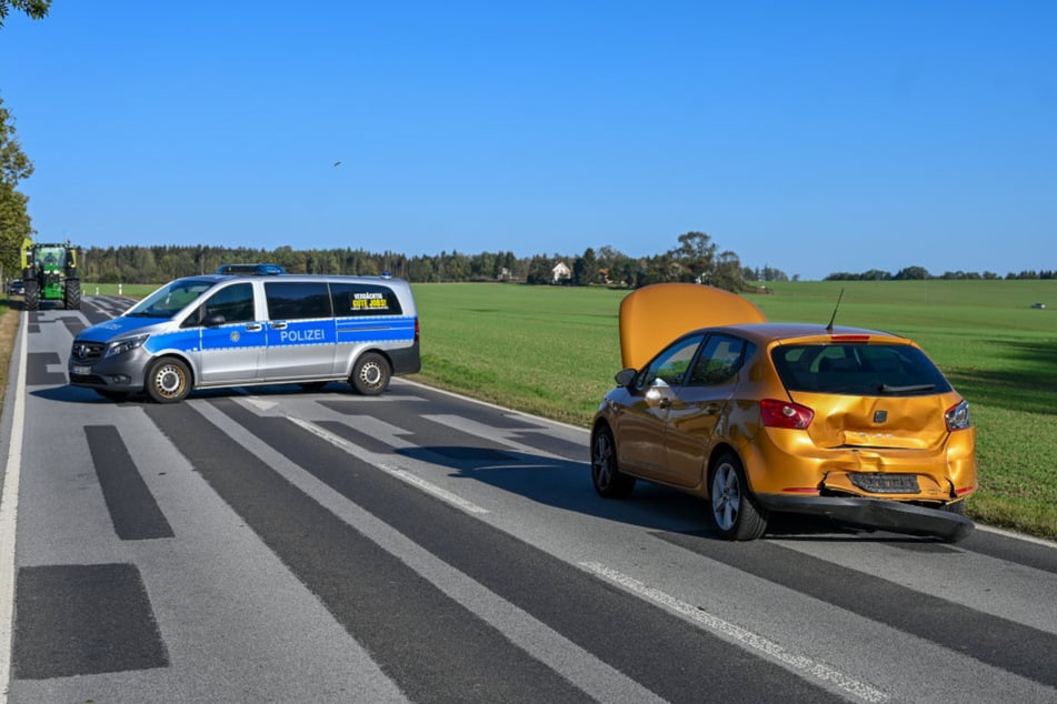 Die Polizei ermittelt zum Unfallhergang.