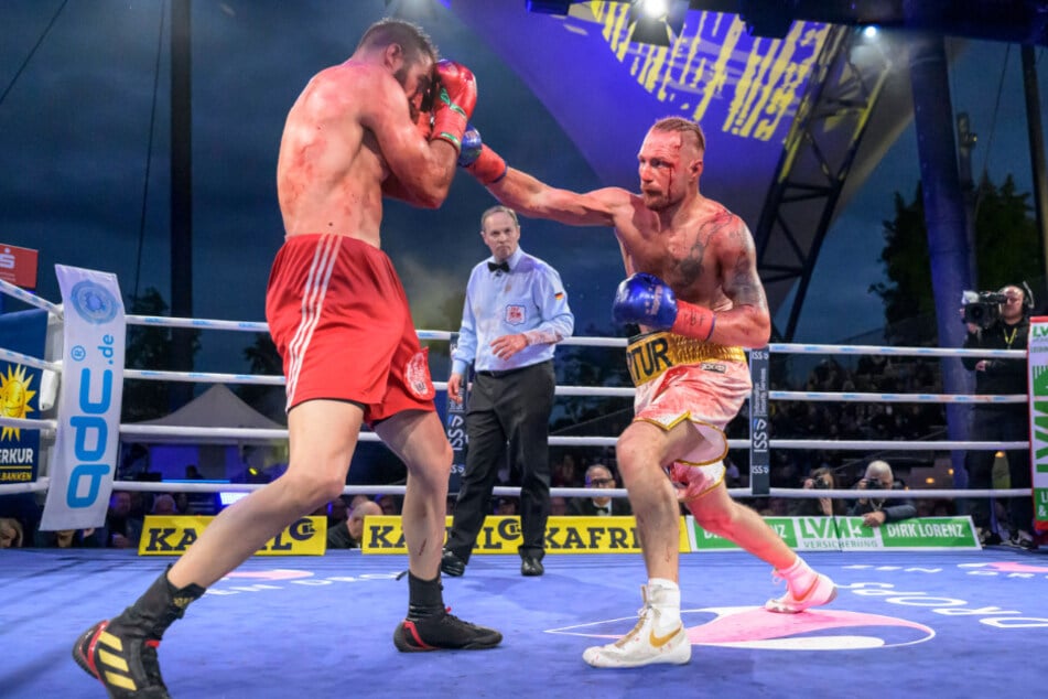 En mayo, Artur Reis se enfrentó al croata Mate Rudan en diez asaltos y, al final, se alzó con el título de campeón europeo del IBF.