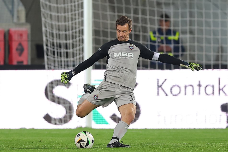 Eine absolute Ikone: Aue-Kepper Martin Männel will Teil der Mannschaft bleiben.