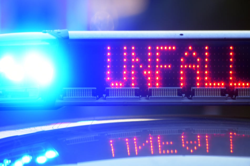 Die Polizei ist vor Ort im Einsatz. (Symbolbild)