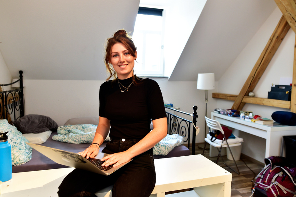 Studenten wohnen in Chemnitz sehr günstig - das weiß auch Stefanie Dlouhy (27) in ihrer WG in der Casparistraße zu schätzen.