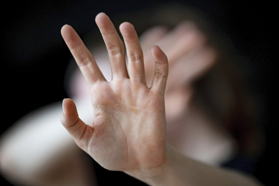 Einer Statistik zufolge wird etwa alle zwei Minuten ein Mensch Opfer häuslicher Gewalt – überwiegend Frauen. (Symbolfoto)