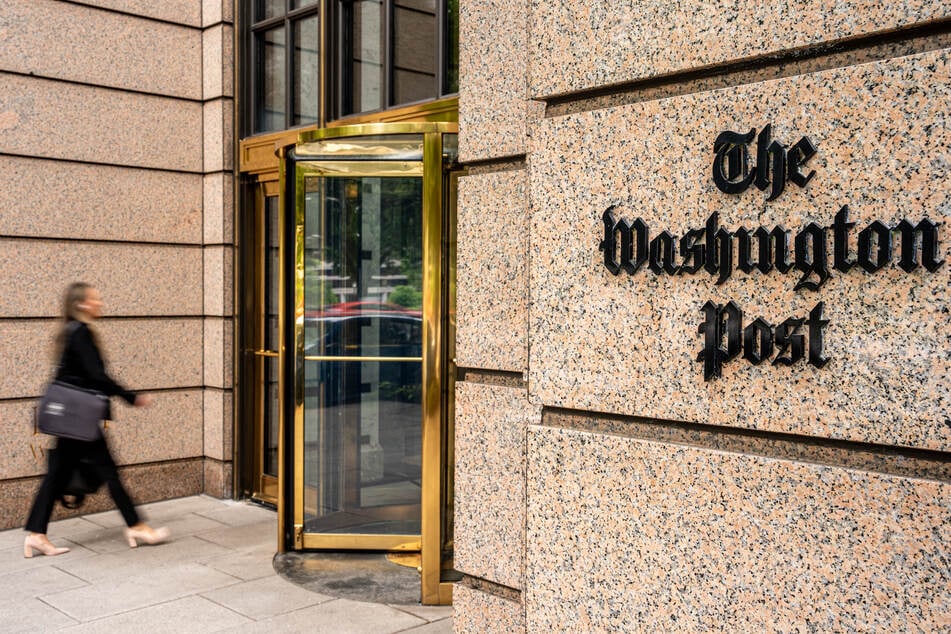 Washington Post reporter's home raided by FBI on orders from Pete Hegseth's Pentagon