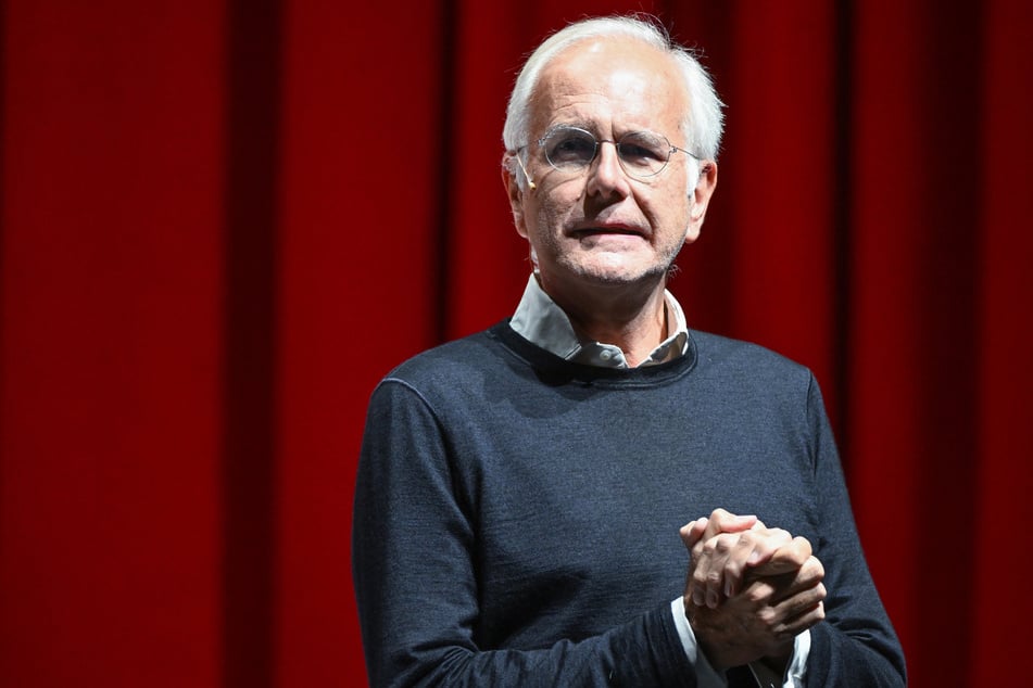 TV-Entertainer Harald Schmidt (67, Foto) hat NATO-Generalsekretär Mark Rutte (58) nach einem Interview mit dem US-Sender ABC scharf kritisiert.