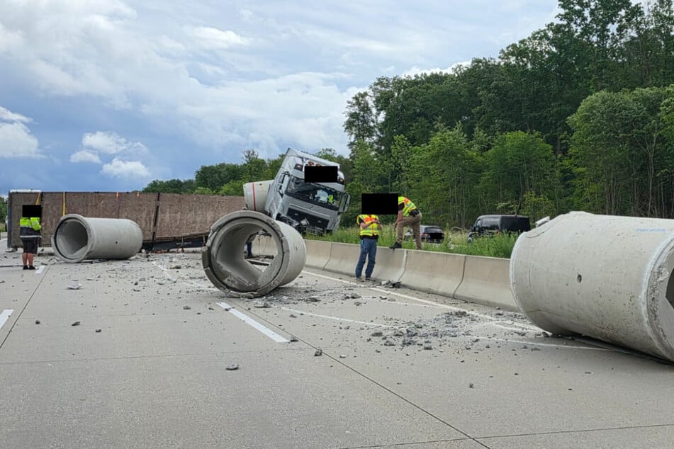 Die A4 in Richtung Frankfurt am Main musste voll gesperrt werden.