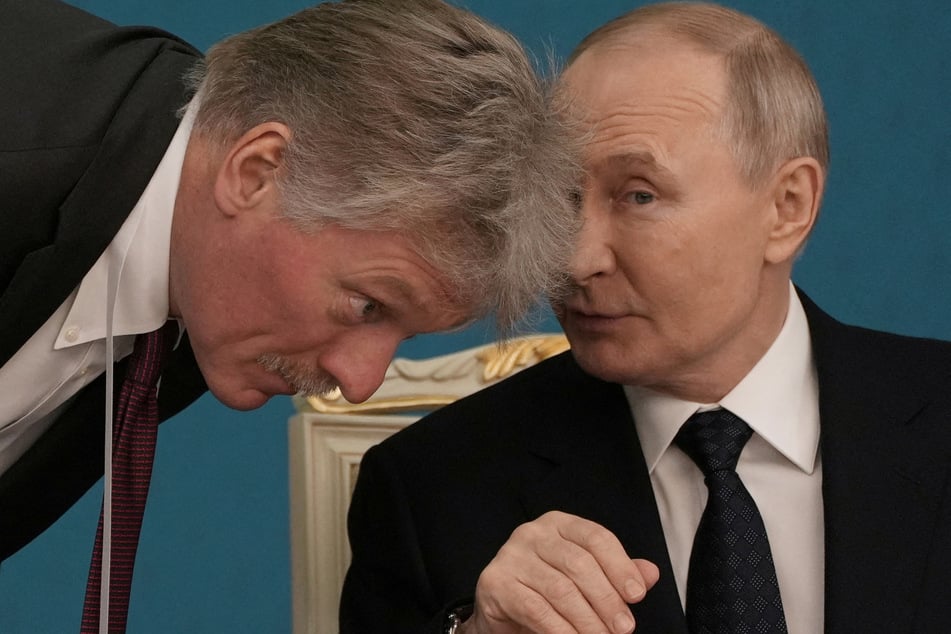 Kremlin spokesperson Dmitry Peskov (l.) has hit out at Ukrainian President Volodymyr Zelensky since his disastrous Oval Office visit.