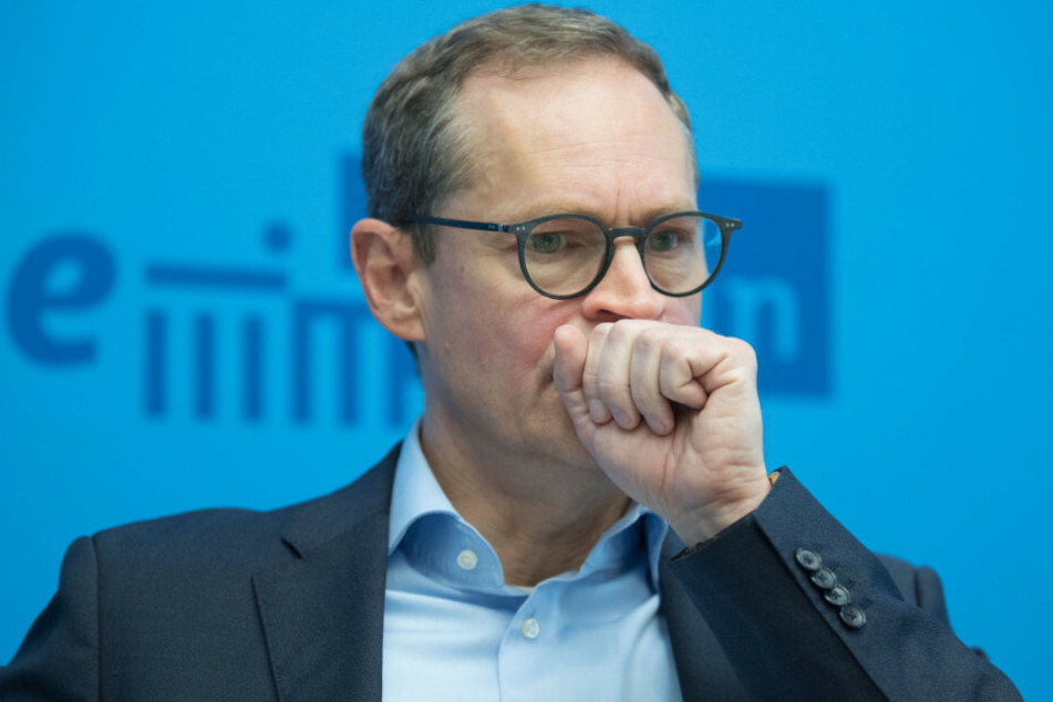Michael Müller (SPD) äußert sich auf einer Pressekonferenz zu den Folgen des Coronavirus.