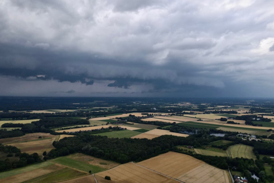 Es wird herbstlich: NRW muss sich auf wechselhaftes Wetter mit Regen einstellen