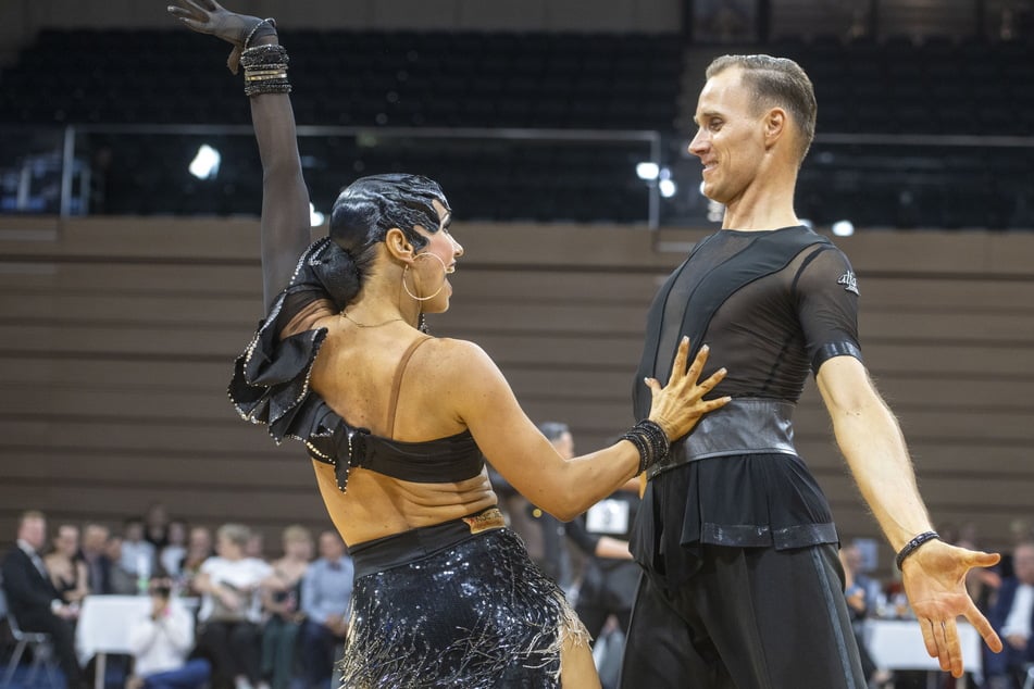 Das Dresdner Tanzpaar Julia Luckow (39) und Erik Heyden (39) sind Weltmeister.