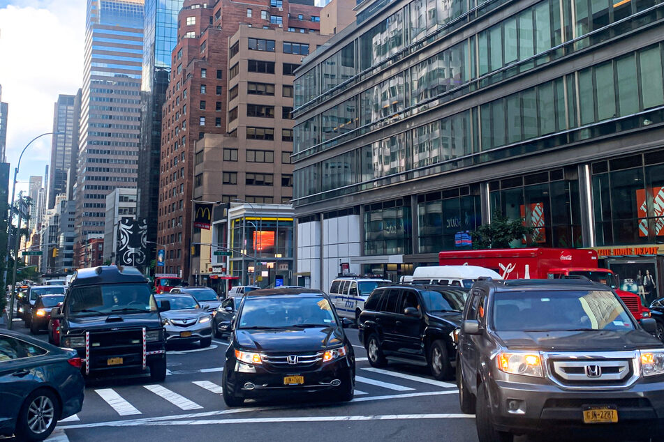 Das Portal steht in New York auf der Fifth Avenue. (Symbolbild)