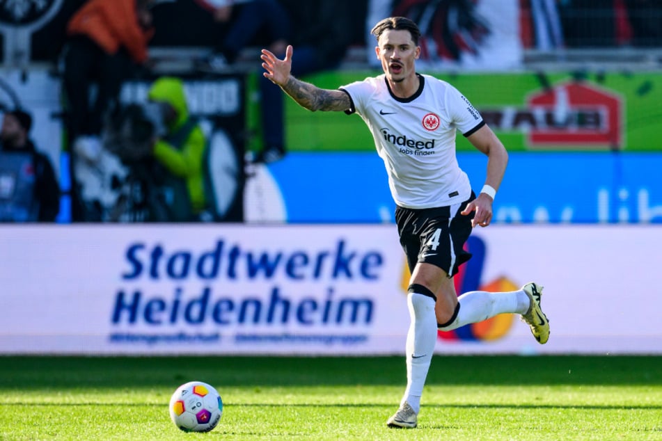 Eintracht Frankfurts Innenverteidiger Robin Koch (28) sorgte mit einem kuriosen Instagram-Post für Aufsehen.