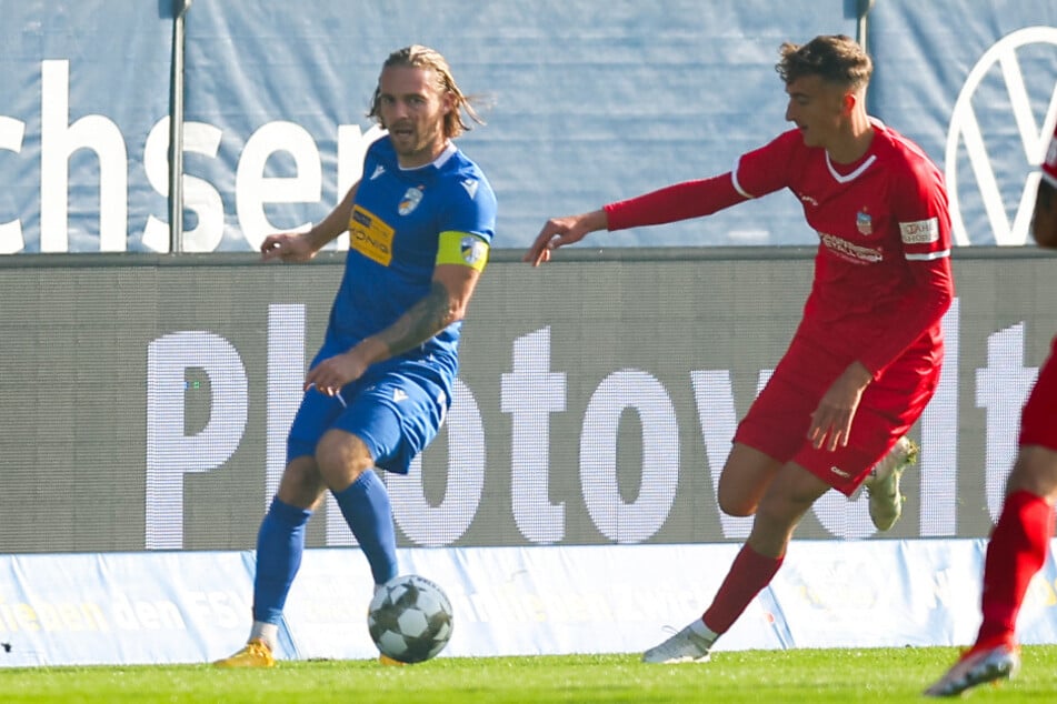 Nils Butzen (31, l.) spielte zwei Jahre für den FSV, ist jetzt Kapitän in Jena.