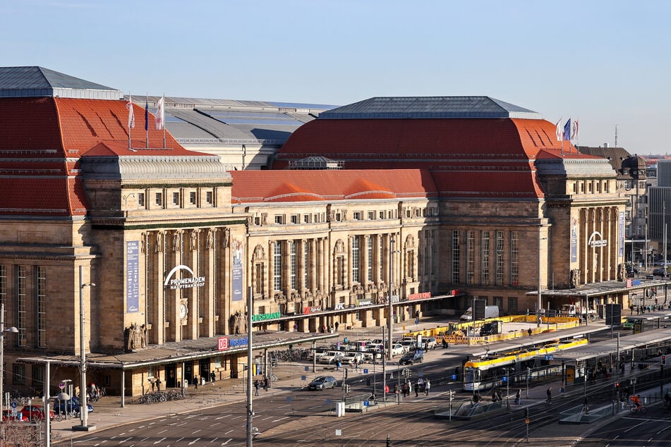Der 26-Jährige suchte sich einen Betrunkenen am Leipziger Hauptbahnhof als Opfer aus. (Archivbild)