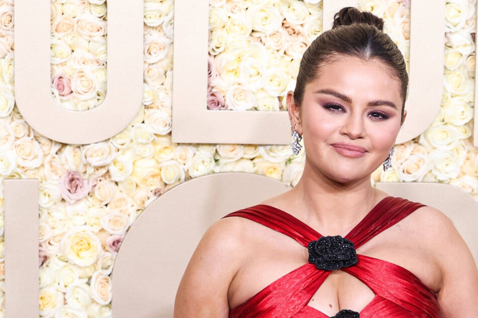 Selena Gomez breaks from social media after Golden Globes drama
