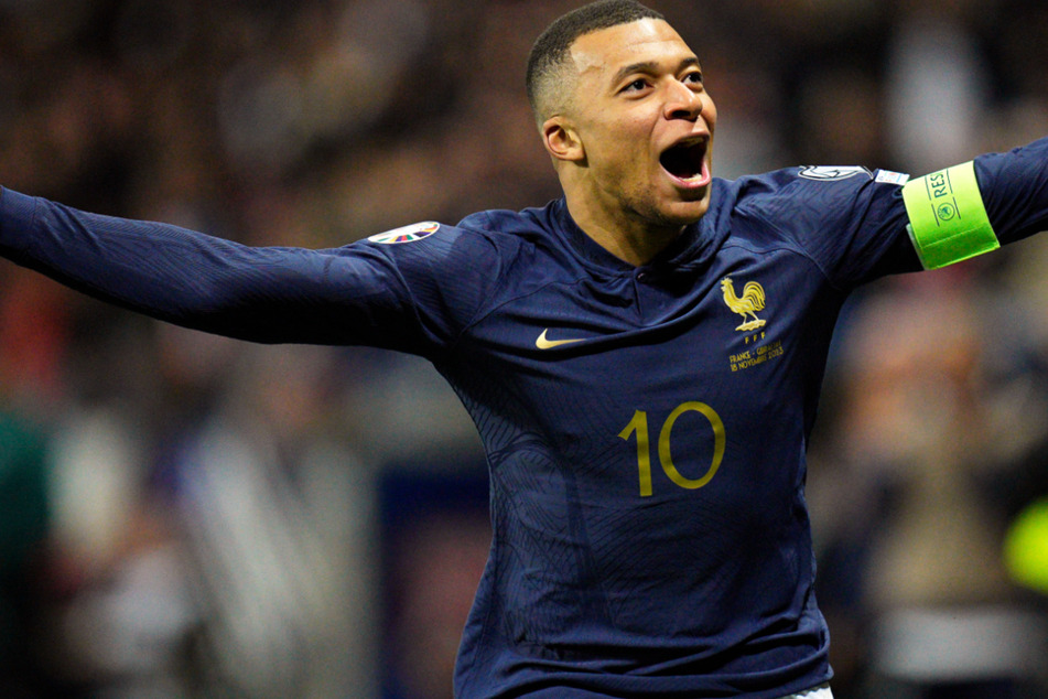 Machtdemonstration! Mbappé ballert Frankreich zum höchsten Sieg aller Zeiten!