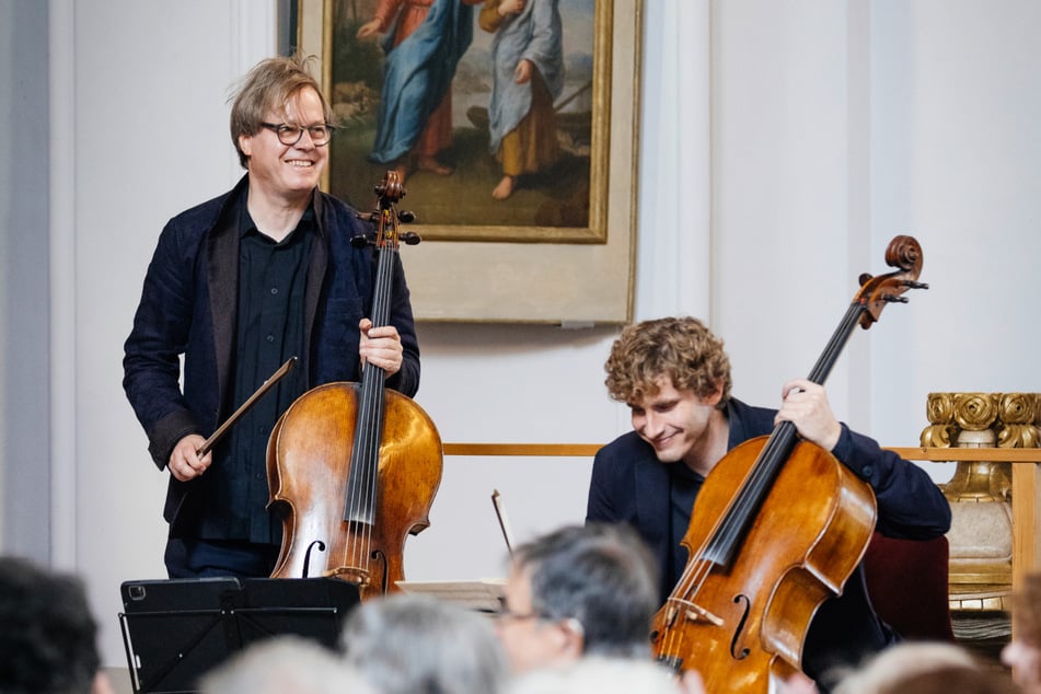 Cellist und Intendant Jan Vogler (l.) am Sonntag beim Abschlusskonzert.