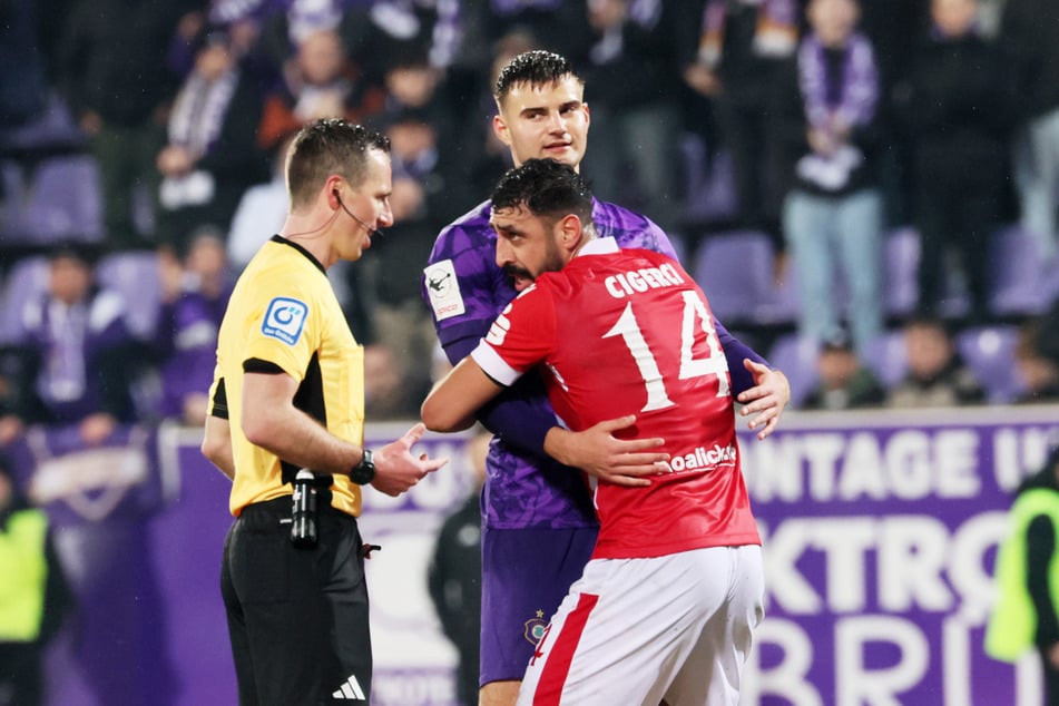 Cigerci präsentiert sich in den ersten Tagen nicht nur im Cottbuser Team, sondern auch bei seinen Gegnern als fairer Sportsmann.