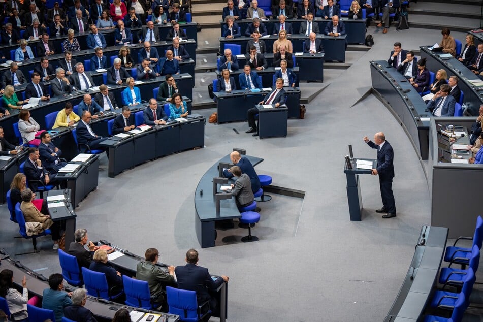 Scholz sprach in der Generaldebatte zum Bundeshaushalt 2025.