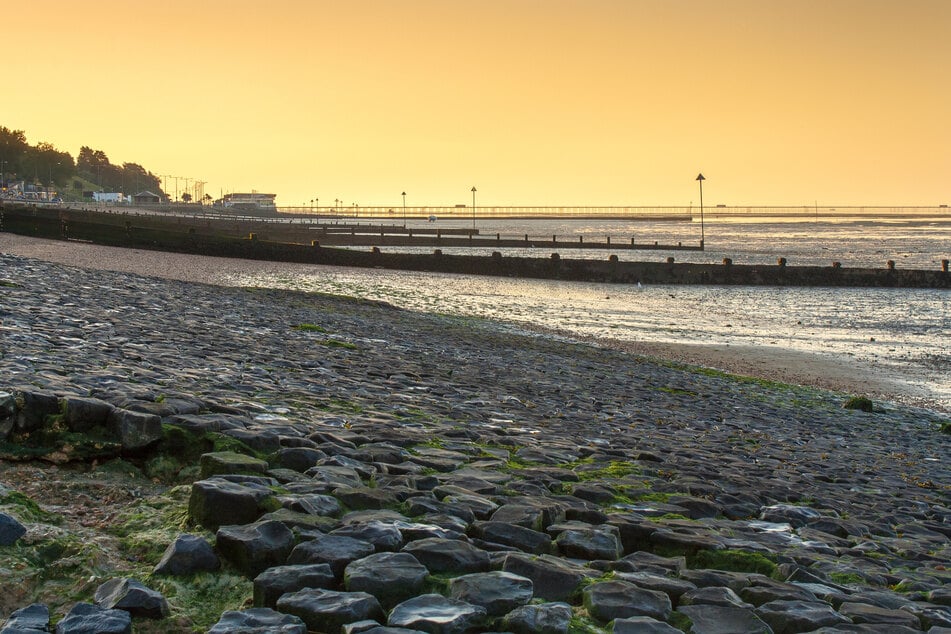 Die Strände an der Ostküste Englands sind vielerorts voller großer und kleiner Steine.