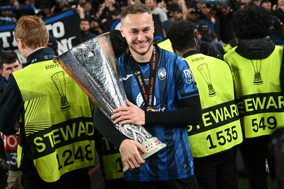 Teun Koopmeiners (26) feierte mit Atalanta Bergamo erst kürzlich den Gewinn der Europa League. Ein Wechsel zu RB Leipzig scheint eher unwahrscheinlich.