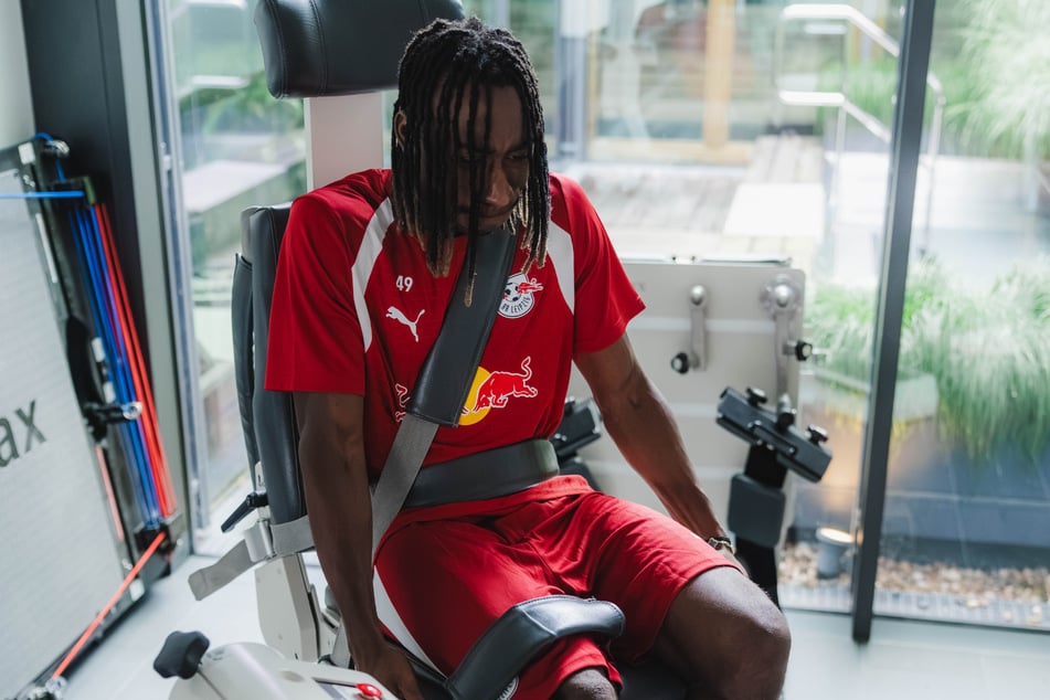 Yan Diomande (19) ist seit Montag zurück bei RB Leipzig. Solange zwischen den Klubs nichts geklärt ist, bleibt er ein Teil von RB Leipzig.