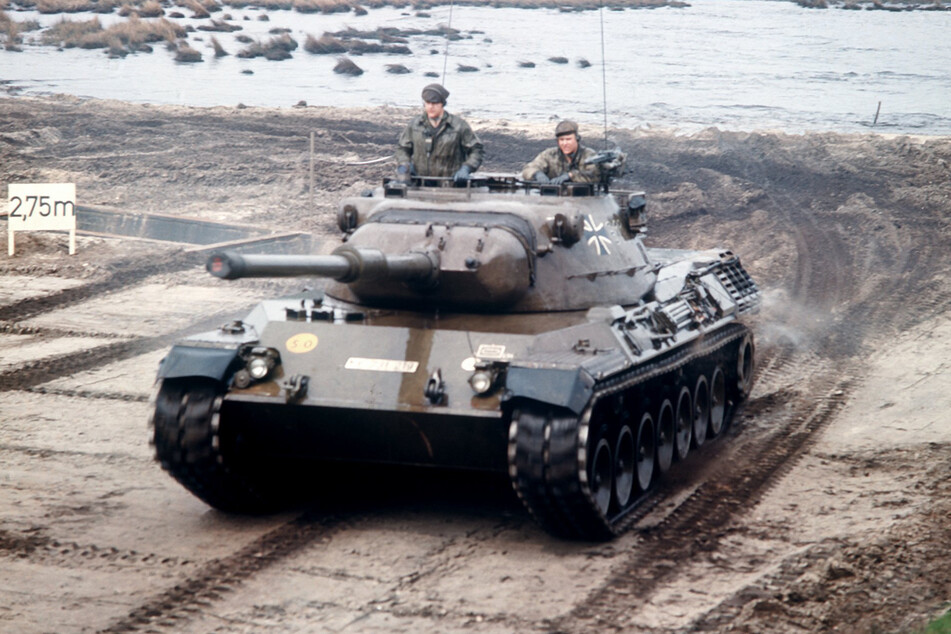 Die Bundeswehr hat den Leopard 1 im Jahr 2003 außer Dienst gestellt. (Archivbild)