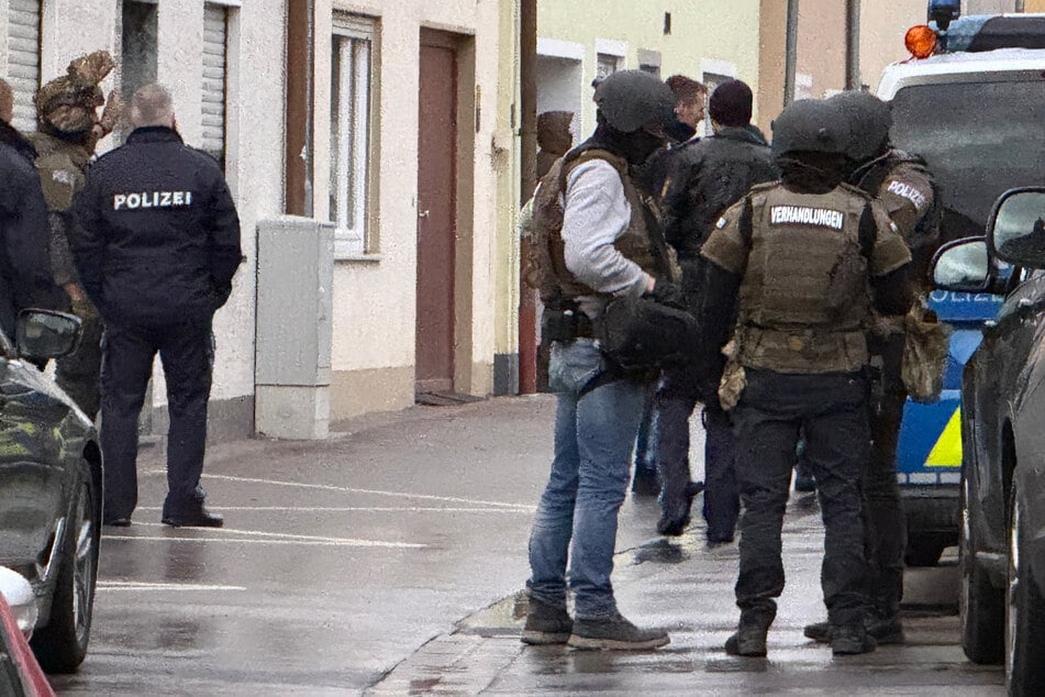 SEK-Einsatz nach Raub in Neuburg: Tatverdächtiger in U-Haft!