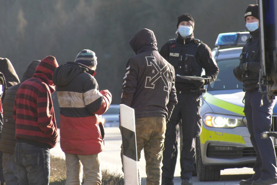 Laut Angaben der Polizei waren die sechs jungen Männer aus Afghanistan allesamt wohlauf.