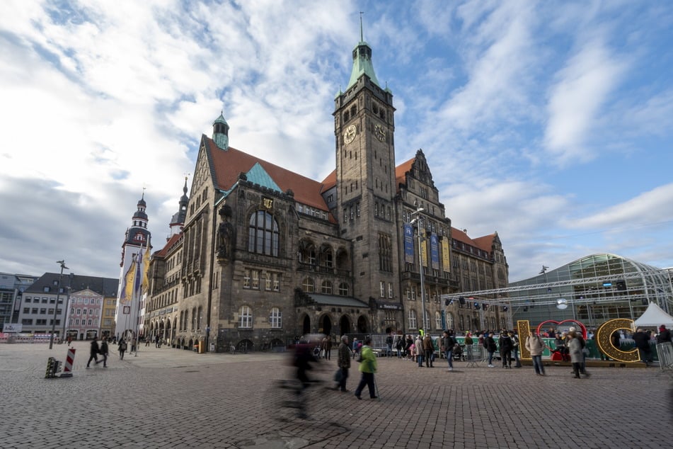 Das Chemnitzer Rathaus bietet seinen 4500 Mitarbeitern ein günstiges Fahrradleasing an.