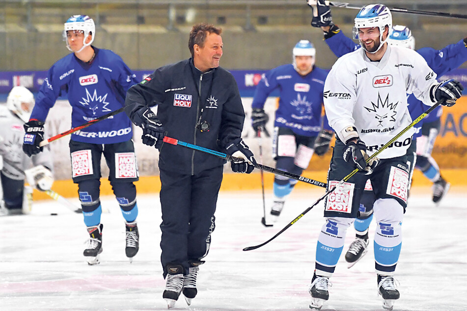 Eislöwen-Coach Andreas Brockmann (l.) und sein Kapitän haben keine Berührungsängste. Gemeinsam wollen sie die Mannschaft aus der Krise führen.