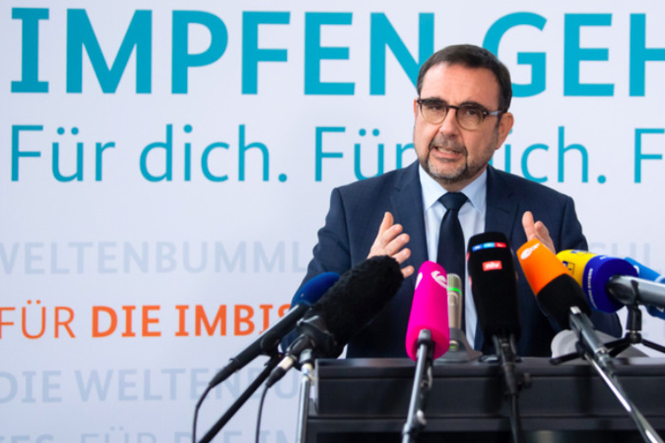 Bayerns Gesundheitsminister Klaus Holetschek (57, CSU) hat Bedenken angesichts der steigenden Infektionszahlen.