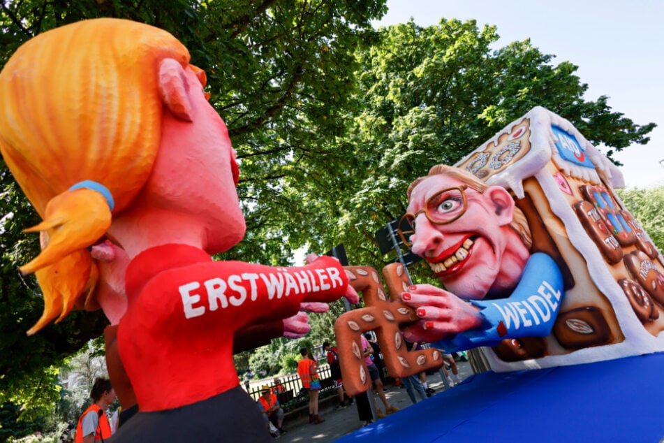 Einer der Mottowagen auf dem diesjährigen CSD war eine Anspielung auf Alice Weidel und die AfD.