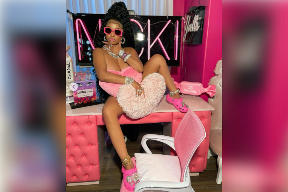 Nicki Minaj Returns to Instagram in Hot Pink Crocs, Chanel, and