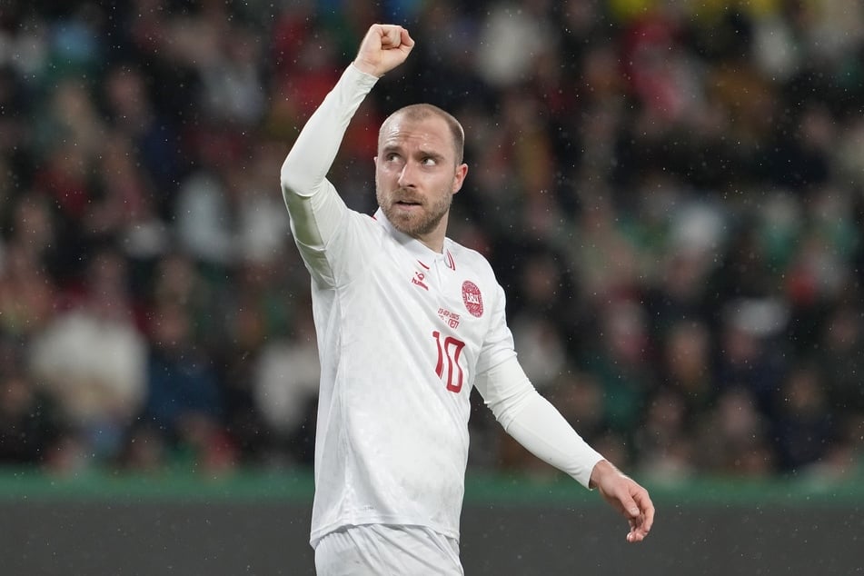 2021 bangte die ganze Welt um Christian Eriksen, als er bei der EM einen Herzstillstand auf dem Platz erlitt.