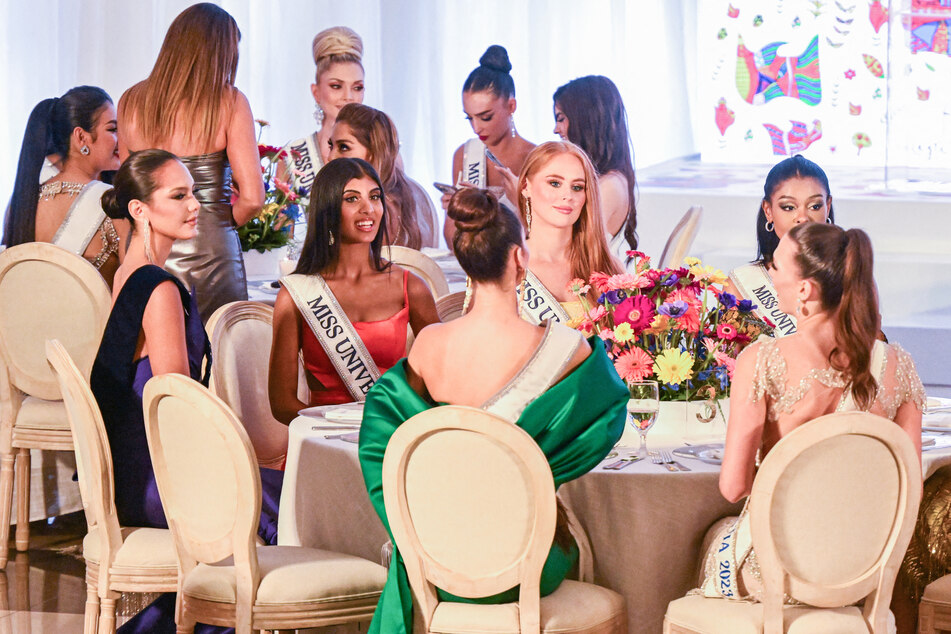 Die "Miss Universe"-Kandidatinnen bereiten sich bereits auf den Wettbewerb am 18. November in El Salvatore vor.