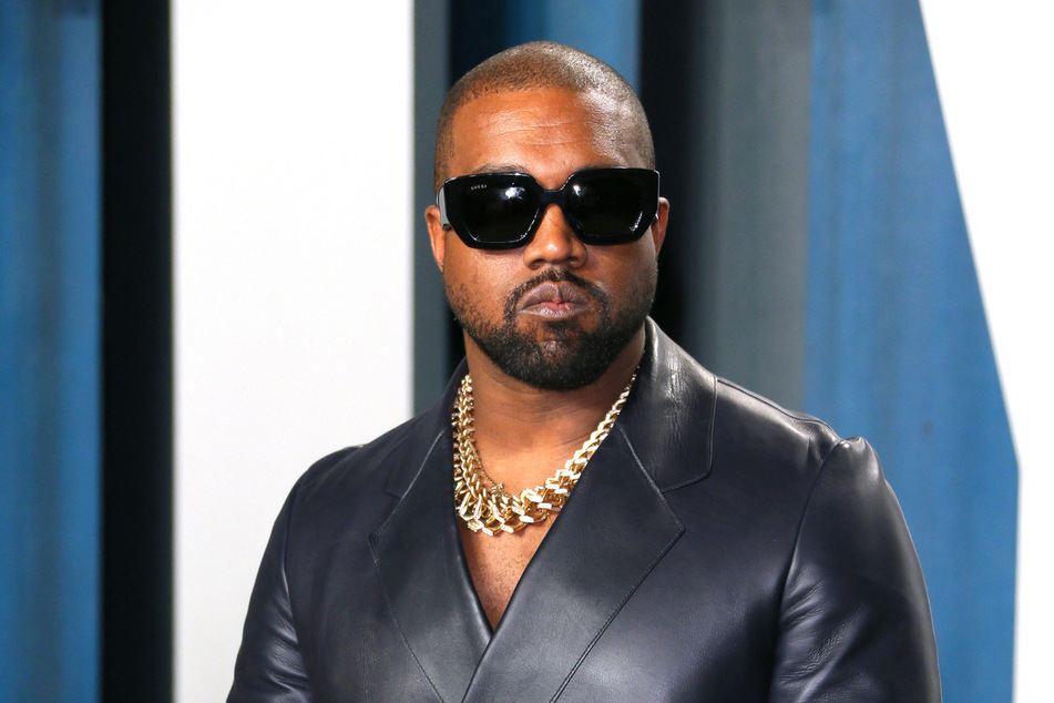 Kanye West ist nicht mehr bei Twitter aktiv. Der 45-Jährige wurde am Sonntag gesperrt.