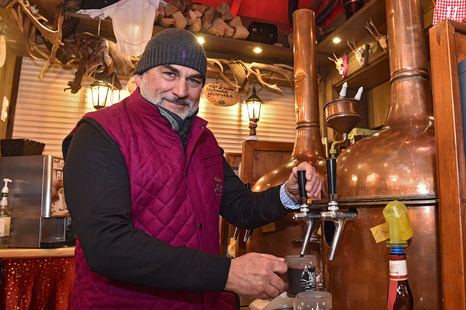 Markus Harich (55) von "Harichs Jagerhütte" ist noch unentschieden.