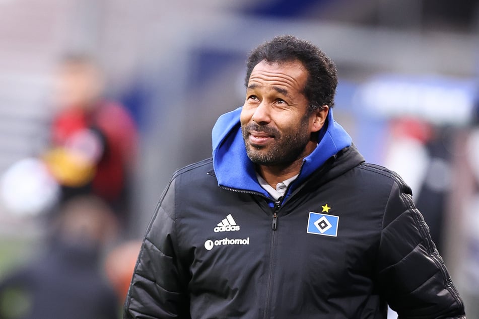 HSV-Coach Daniel Thioune sah vor allem in der zweiten Halbzeit eine dominante Leistung seiner Mannschaft.