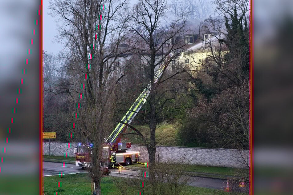 57 Feuerwehrkameraden waren vor Ort im Einsatz.