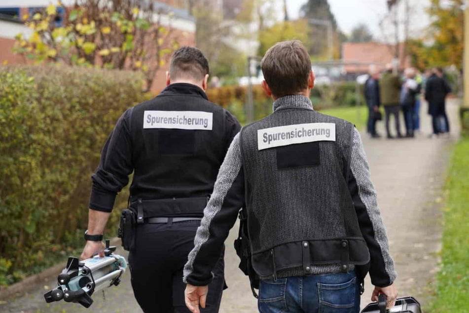 Wie in Fällen von Schusswaffengebrauch durch Polizeibeamte üblich hat sich bei dem Fall in Nürnberg inzwischen auch das LKA eingeschaltet.