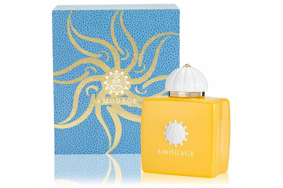 Sunshine Woman is an expensive perfume from Amouage.