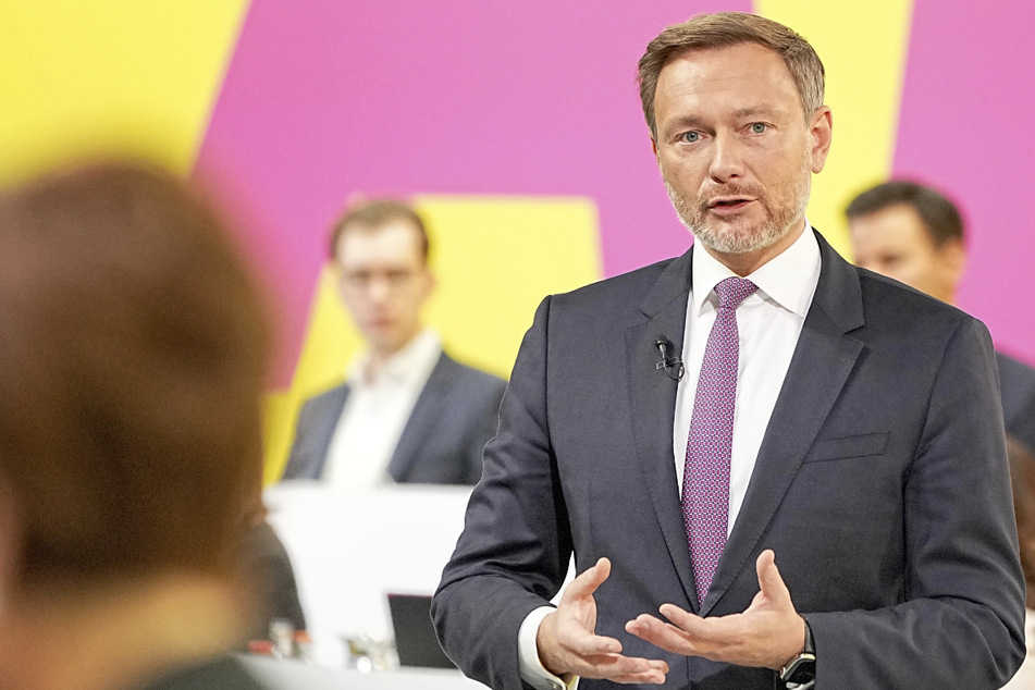 Überwältigende Mehrheit: FDP stimmt für Ampel-Koalitionsvertrag