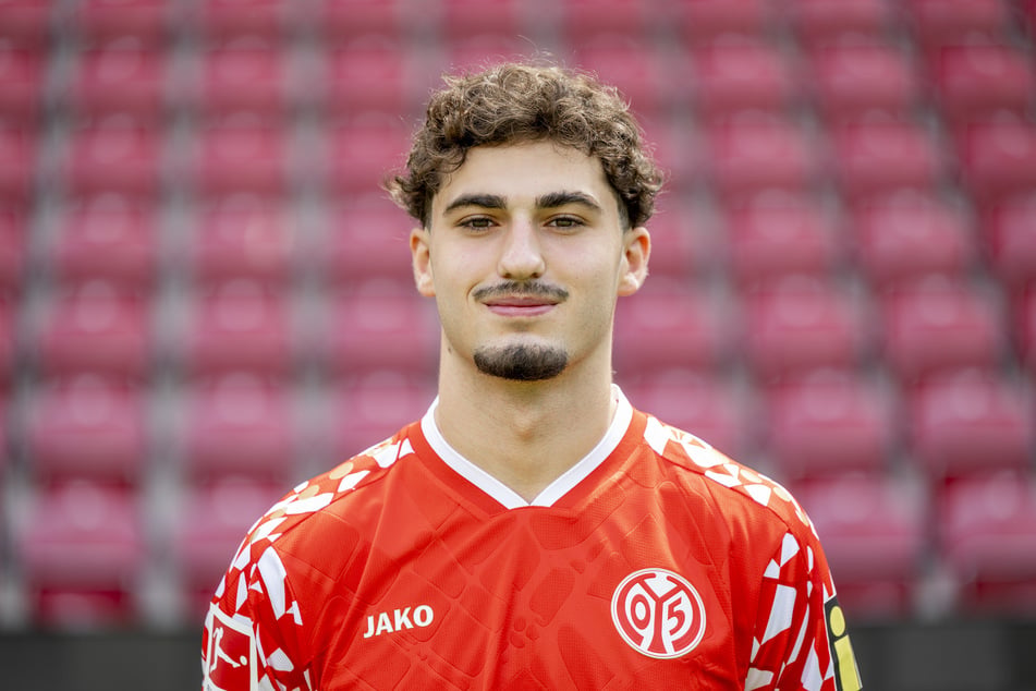 Künftig spielt Maxim Dal (20) für das Kleeblatt.